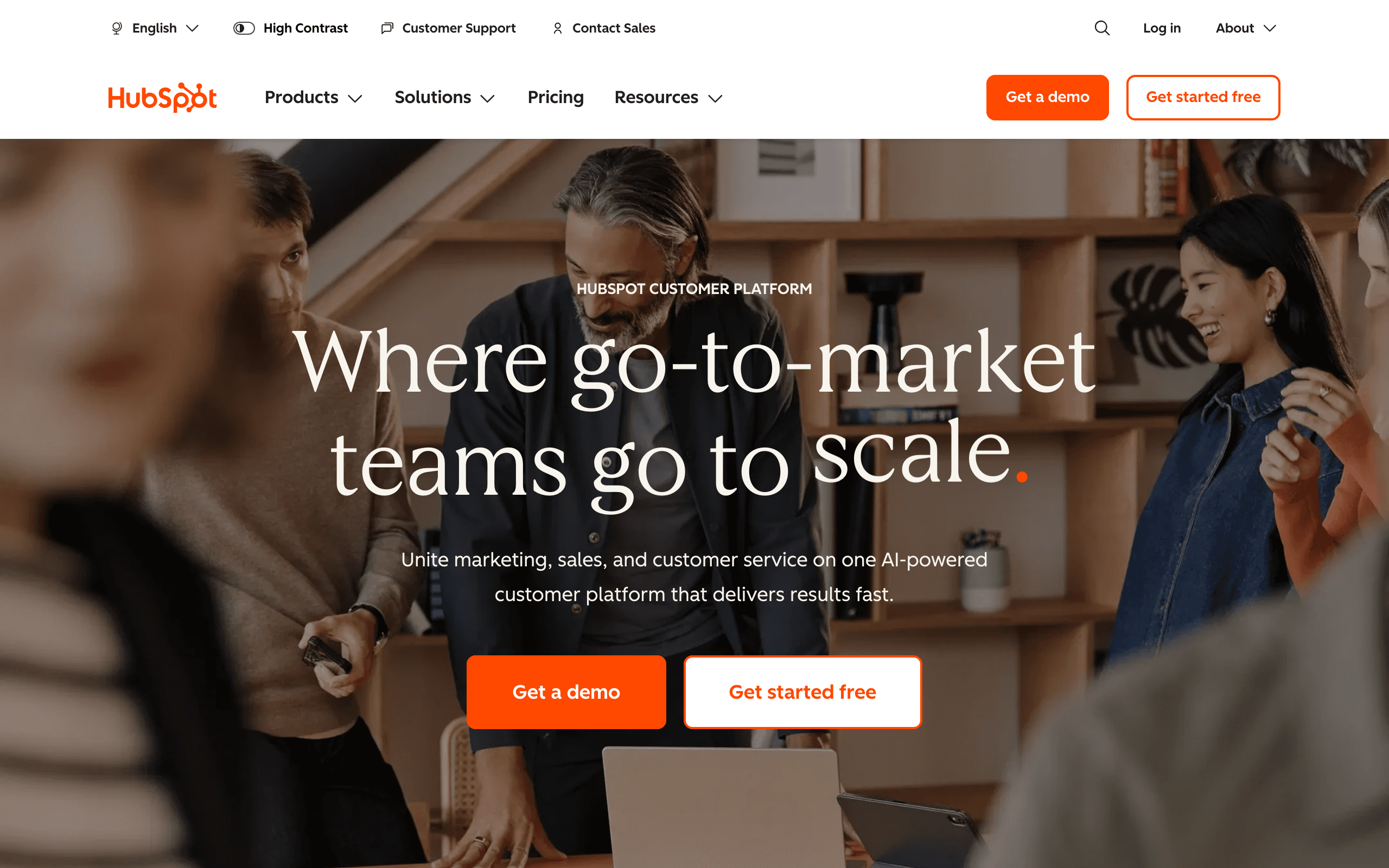 HubSpot Marketing Hub landing page screenshot